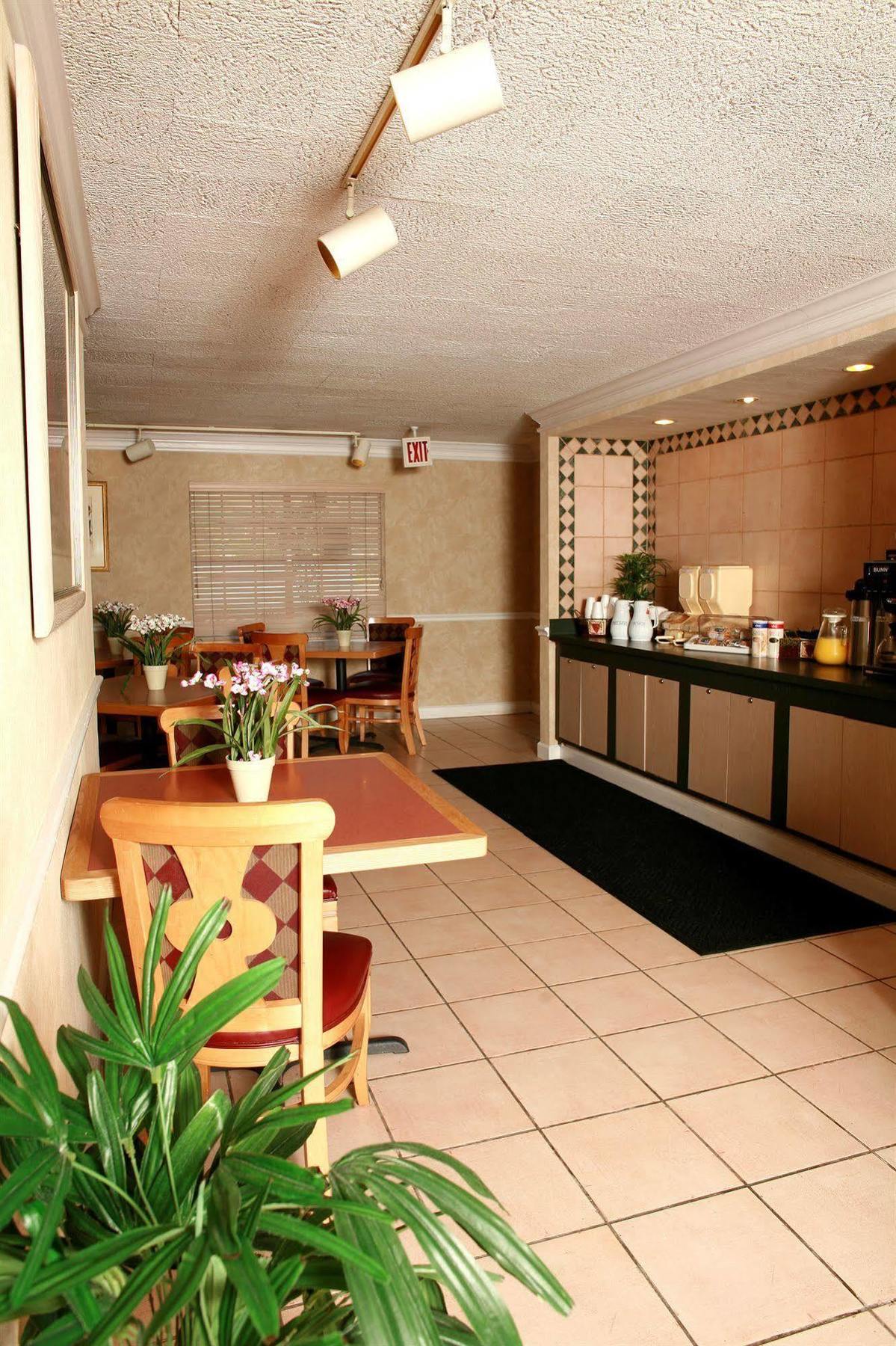 Magnuson Hotel Little Rock South Εξωτερικό φωτογραφία
